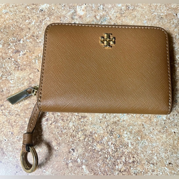 Tory Burch Zip Around Leather Wallet - Picture 2 of 7